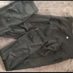 LuLulemon workout pants
